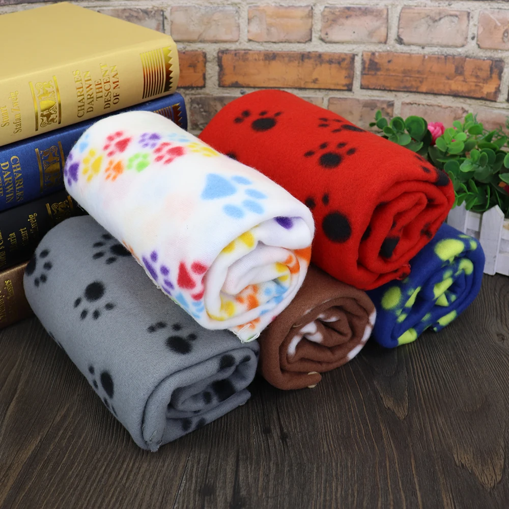 Soft-Fleece-Pet-Dog-Blanket-Warm-Winter-Dog-Cat-Bed-Mat-Paw-Print-Puppy-Sleeping-Blankets